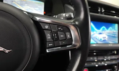 Jaguar XF 2017, 69627 км, за 12890.01 USD - фото 28
