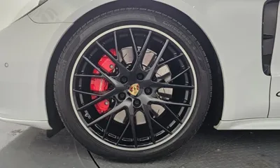 Porsche Panamera 2020, 36719 км, за 82000.32 USD