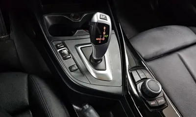 BMW 1-Series 2016, 98213 км, за 7214.13 USD - фото 9