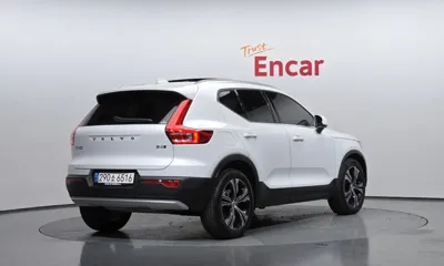 Volvo XC40 2021, 74360 км, за 19094.81 USD
