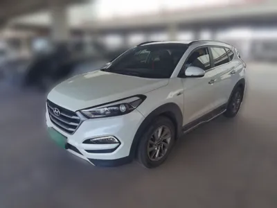 Hyundai Tucson · 2015 год