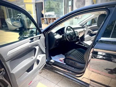 Volkswagen Magotan 2019, 150000 км, за 10094.79 USD - фото 9