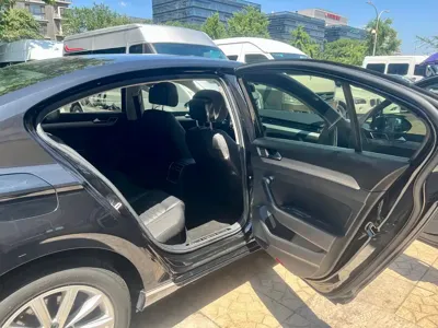 Volkswagen Magotan 2019, 150000 км, за 10094.79 USD - фото 16