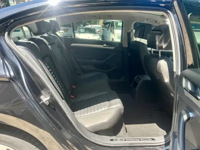 Volkswagen Magotan 2019, 150000 км, за 10094.79 USD - фото 17