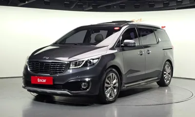Kia Canival · 2017 год