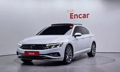 Volkswagen Passat · 2022 год