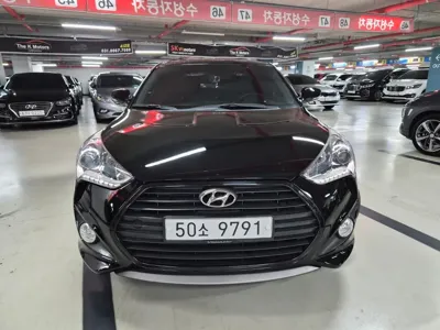 Hyundai Veloster 2015, 55560 км, за 4883.76 USD