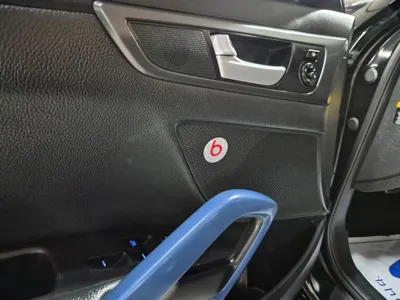 Hyundai Veloster 2015, 55560 км, за 4883.76 USD - фото 13