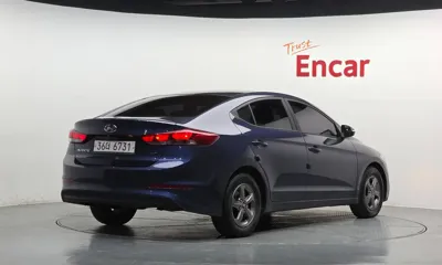 Hyundai Avante 2018, 100717 км, за 4791.91 USD