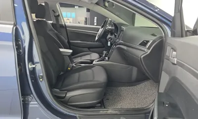 Hyundai Avante 2018, 100717 км, за 4755.7 USD - фото 11
