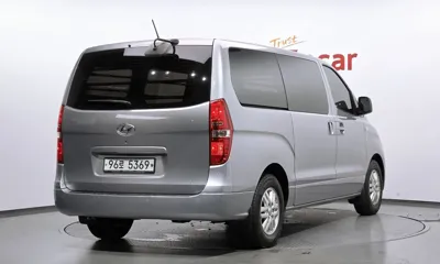 Hyundai Starex 2018, 242319 км, за 4745.5 USD