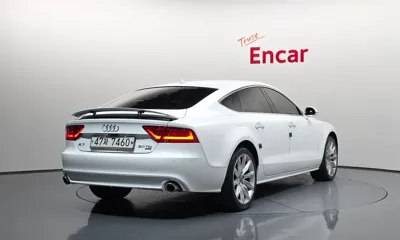 Audi A7 2013, 121015 км, за 6498.62 USD