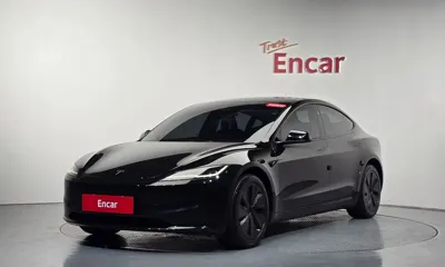 Tesla Model 3 · 2024 год