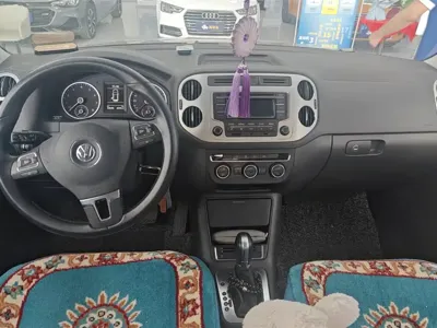 Volkswagen Tiguan 2014, 44700 км, за 5252.99 USD - фото 12