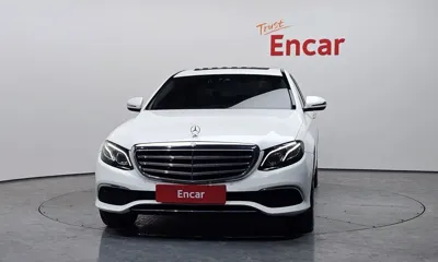Mercedes-Benz E-Class 2019, 143693 км, за 13154.42 USD