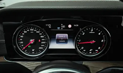 Mercedes-Benz E-Class 2019, 143693 км, за 13154.42 USD - фото 8