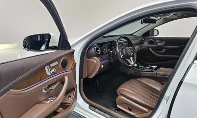 Mercedes-Benz E-Class 2019, 143693 км, за 13154.42 USD - фото 11