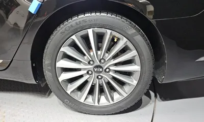 Kia K7 2018, 92108 км, за 8139.61 USD - фото 21
