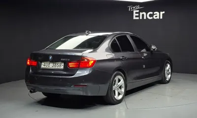 BMW 3-Series 2012, 234864 км, за 2723.79 USD