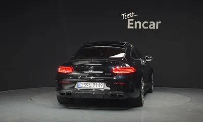 Mercedes-Benz C-Class 2017, 82759 км, за 25981.63 USD