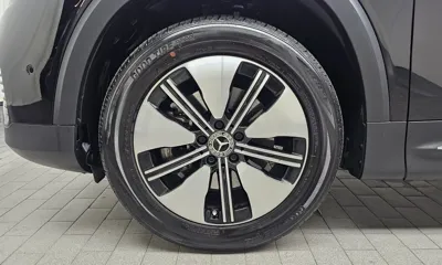 Mercedes-Benz EQB 2023, 40517 км, за 27697.01 USD