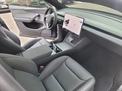 Tesla Model Y 2026, 1450 км, за 21104.37 USD - фото 11