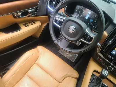 Volvo S90 2020, 94582 км, за 16251.7 USD - фото 17