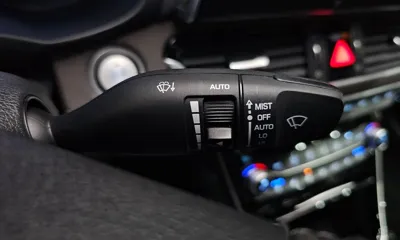 Hyundai Grandeur 2018, 125425 км, за 9715.11 USD - фото 18