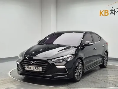 Hyundai Avante · 2018 год