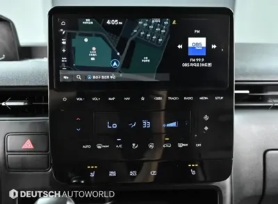 Hyundai Staria 2024, 141874 км, за 13674.27 USD - фото 14