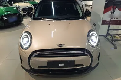 MINI MINI 2023, 12700 км, за 26417 USD