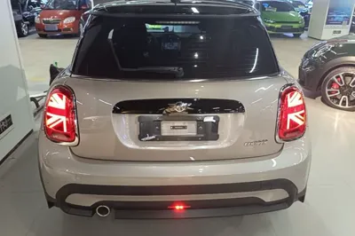 MINI MINI 2023, 12700 км, за 26417 USD