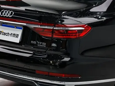 Audi A8 2022, 23000 км, за 88240.37 USD - фото 9