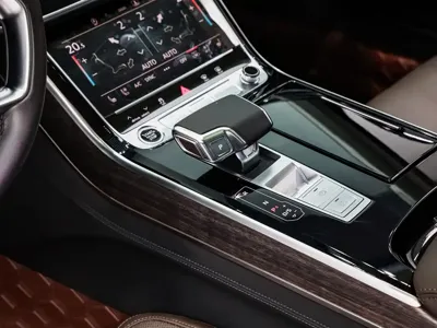 Audi A8 2022, 23000 км, за 88240.37 USD - фото 19