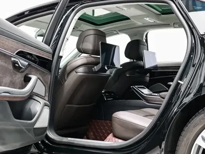 Audi A8 2022, 23000 км, за 88240.37 USD - фото 21