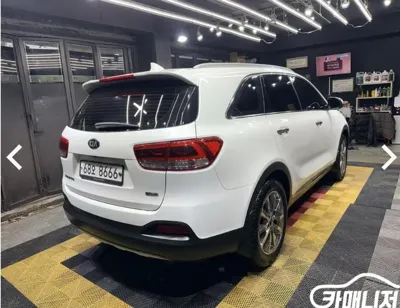 Kia Sorento 2015, 194000 км, за 6825.71 USD