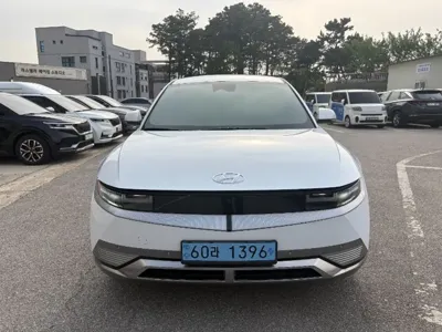 Hyundai Ioniq5 2024, 25618 км, за 12638.33 USD