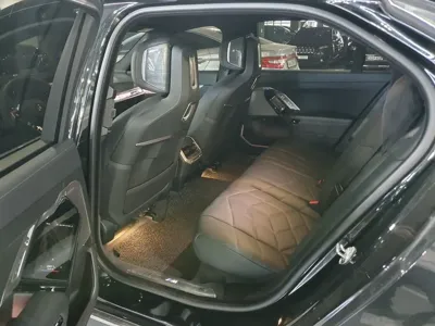 BMW 7-Series 2024, 57750 км, за 63542.08 USD