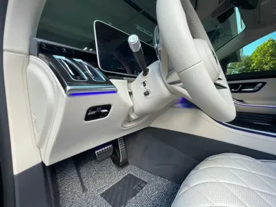 Mercedes-Benz S-Class 2024, 43000 км, за 109905.48 USD - фото 19