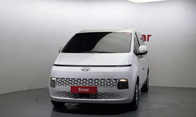 Hyundai Staria 2022, 65970 км, за 19083.69 USD