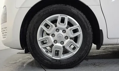Hyundai Staria 2022, 65970 км, за 19083.69 USD
