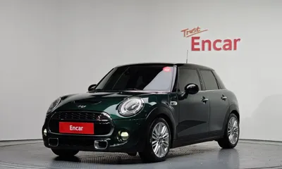 MINI Cooper · 2015 год