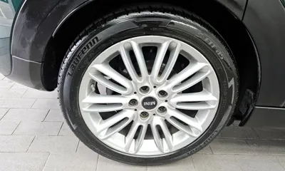 MINI Cooper 2015, 146663 км, за 4923.2 USD