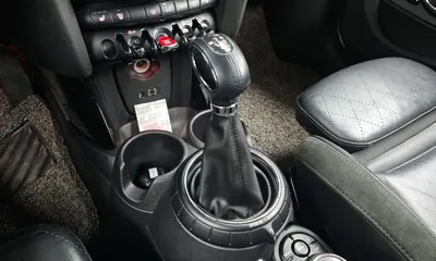 MINI Cooper 2015, 146663 км, за 4923.2 USD - фото 9