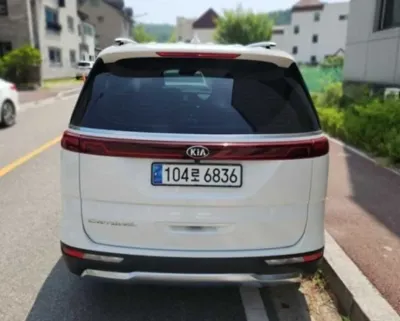 Kia Canival 2021, 64930 км, за 17226.8 USD