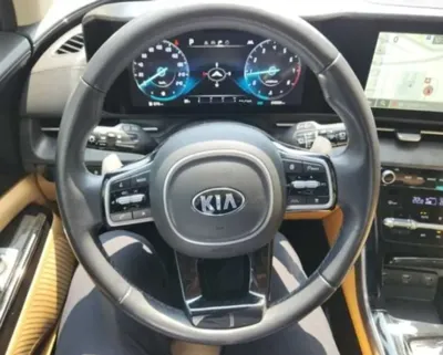 Kia Canival 2021, 64930 км, за 17226.8 USD