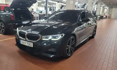 BMW 3-Series · 2022 год