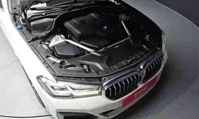 BMW 5-Series 2021, 30708 км, за 24503.29 USD - фото 6
