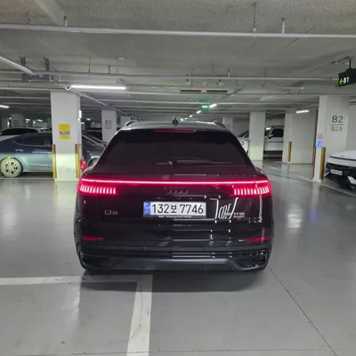 Audi Q8 2023, 25600 км, за 55796.25 USD