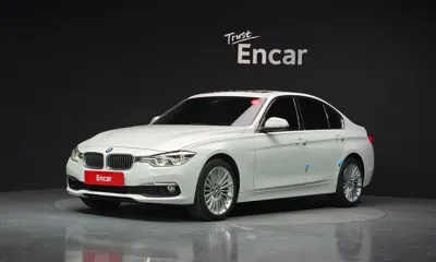 BMW 3-Series · 2016 год